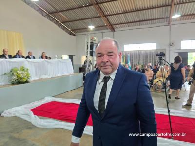 Vanderlei Wolff toma posse para 2Âº mandato como prefeito de Porto Barreiro