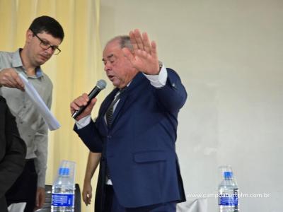 Vanderlei Wolff toma posse para 2Âº mandato como prefeito de Porto Barreiro