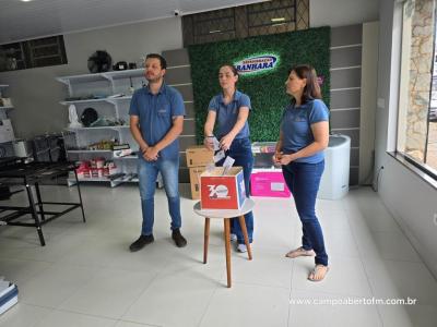 Sorteio de 4 prÃªmios encerra promoÃ§Ã£o de 30 anos da RefrigeraÃ§Ã£o Banhara em Laranjeiras do Sul