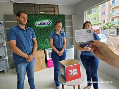 Sorteio de 4 prÃªmios encerra promoÃ§Ã£o de 30 anos da RefrigeraÃ§Ã£o Banhara em Laranjeiras do Sul
