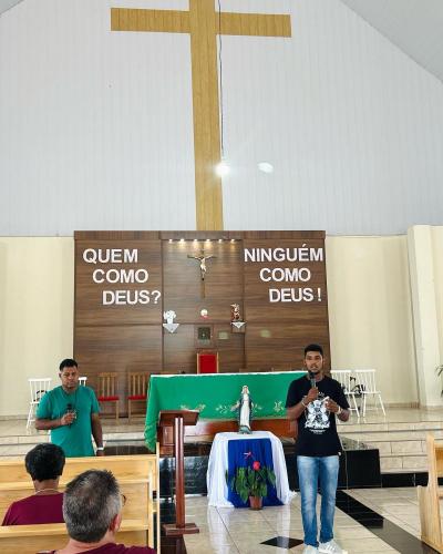 Bairro SÃ£o Miguel viveu carnaval de fÃ© e evangelizaÃ§Ã£o em Laranjeiras do Sul