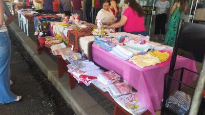LS: Feira de Artesanato da Artel homenageia as mulheres