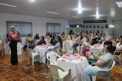 Mulheres do Agro se reÃºnem em evento de lideranÃ§a e conscientizaÃ§Ã£o em Laranjeiras do Sul