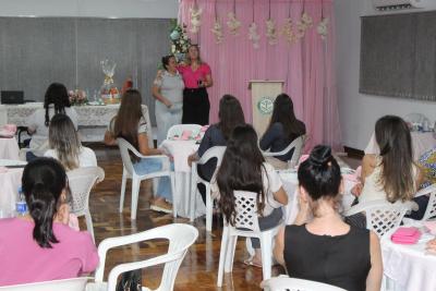 Mulheres do Agro se reÃºnem em evento de lideranÃ§a e conscientizaÃ§Ã£o em Laranjeiras do Sul