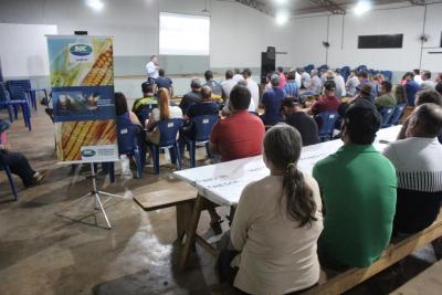 Unidade Coprossel de Porto Barreiro reÃºne cooperados em pre-assembleia