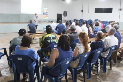 Unidade Coprossel de Porto Barreiro reÃºne cooperados em pre-assembleia