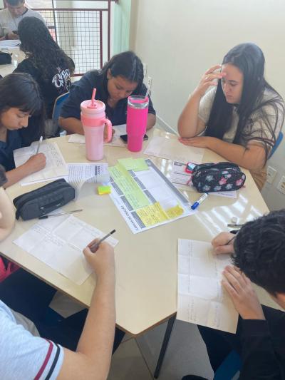Escola Técnica de Laranjeiras do Sul realiza IdeiAção em parceria com o SEBRAE e empresas locais