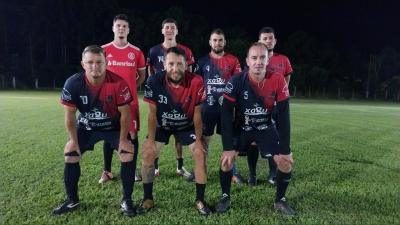 Copa Pinhalzinho de Futebol 7 em Rio Bonito do IguaÃ§u conheceu os campeÃµes 