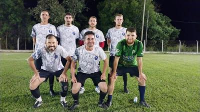Copa Pinhalzinho de Futebol 7 em Rio Bonito do IguaÃ§u conheceu os campeÃµes 