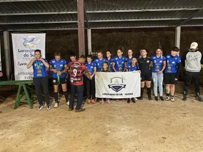 Os Penetras, 10 de Maio e Garotas em Campo sÃ£o os CampeÃµes no Futebol Sete do Recanto Esportivo 