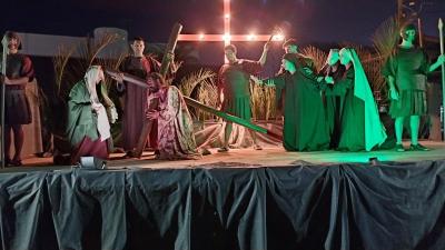 ProcissÃ£o Luminosa reÃºne milhares de fiÃ©is nas ruas de Laranjeiras do Sul