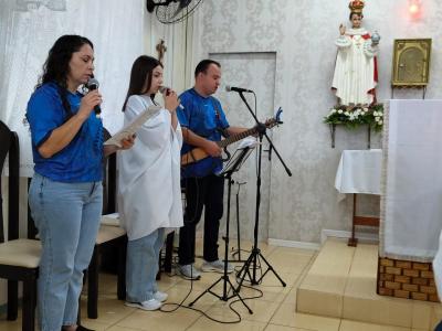 Festa na Vila Palmeiras em comemoraÃ§Ã£o aos 39 anos da Capela Santa Terezinha foi sucesso