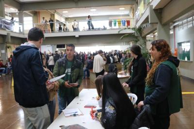LS: Estudantes participam da 7Âª ediÃ§Ã£o do â€œUFFS de Portas Abertasâ€