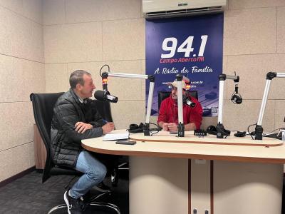 Campo Aberto FM recebe visita do novo chefe do Núcleo Regional de Turismo do Paraná