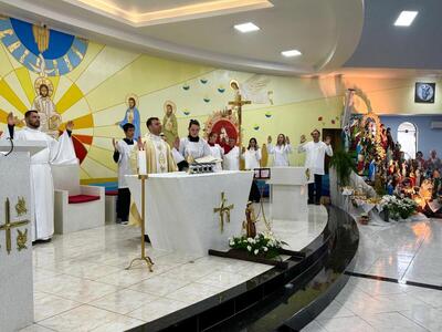Celebração em louvor a Santo Antônio em Rio Bonito do Iguaçu reuniu centenas de fiéis
