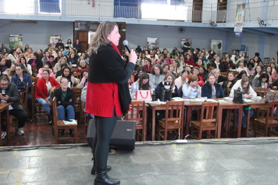 Encontro Regional de Mulheres reúne cerca de 300 participantes em Laranjeiras do Sul
