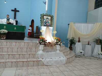 Nem mesmo a chuva espantou os fiéis no encerramento dos Tríduos em honra a Nossa Senhora do Perpétuo Socorro no Bairro Cristo Rei