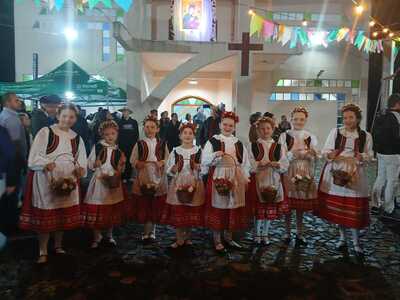 1ª Quemesse Nossa Senhora do Perpétuo Socorro reuniu centanas da Fiéis no Bairro Cristo Rei