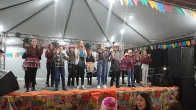 1ª Quemesse Nossa Senhora do Perpétuo Socorro reuniu centanas da Fiéis no Bairro Cristo Rei