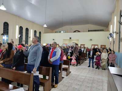 1ª Quemesse Nossa Senhora do Perpétuo Socorro reuniu centanas da Fiéis no Bairro Cristo Rei