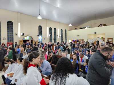 1ª Quemesse Nossa Senhora do Perpétuo Socorro reuniu centanas da Fiéis no Bairro Cristo Rei