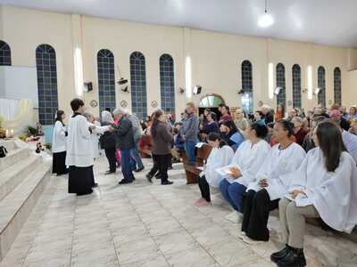 1ª Quemesse Nossa Senhora do Perpétuo Socorro reuniu centanas da Fiéis no Bairro Cristo Rei