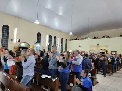 1ª Quemesse Nossa Senhora do Perpétuo Socorro reuniu centanas da Fiéis no Bairro Cristo Rei