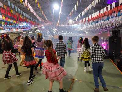 Festa da Catequese da Matriz reuniu centenas de pessoas em Laranjeiras do Sul