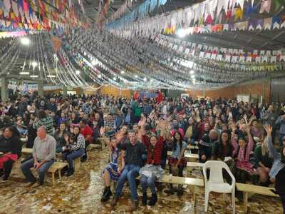 Festa da Catequese da Matriz reuniu centenas de pessoas em Laranjeiras do Sul