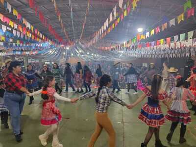 Festa da Catequese da Matriz reuniu centenas de pessoas em Laranjeiras do Sul