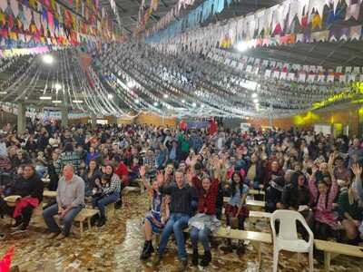Festa da Catequese da Matriz reuniu centenas de pessoas em Laranjeiras do Sul