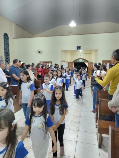 LS: Escola Valdemar Boeira abre programação de aniversário com missa