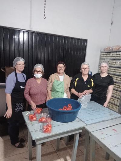 Romeiros participam em grande número na comunidade do Guaraí das festividades de Nossa Senhora Aparecida