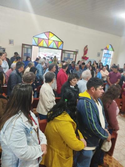 Festa de Nossa Senhora Aparecida em Rio Novo atraiu centenas de novotos