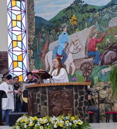 Missa de Ação de Graças encerrou a promoção.religiosa da Festa de Nossa Senhora Aparecida em Laranjeiras do Sul
