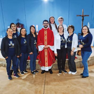 Fies lotaram a Igreja no 2º dia da Novena em honra à Frei Galvão 