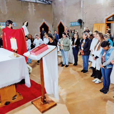 Fies lotaram a Igreja no 2º dia da Novena em honra à Frei Galvão 