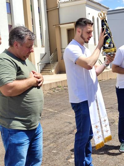 Romaria da Imagem Peregrina de Laranjeiras do Sul retorna de Aparecida com fé renovada e corações cheios de amor