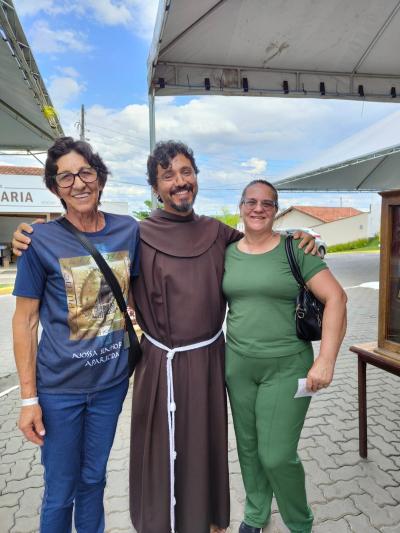 Romaria da Imagem Peregrina de Laranjeiras do Sul retorna de Aparecida com fé renovada e corações cheios de amor