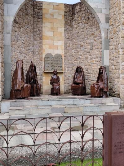 Romaria da Imagem Peregrina de Laranjeiras do Sul retorna de Aparecida com fé renovada e corações cheios de amor