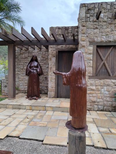 Romaria da Imagem Peregrina de Laranjeiras do Sul retorna de Aparecida com fé renovada e corações cheios de amor