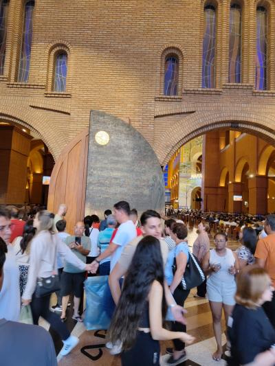 Romaria da Imagem Peregrina de Laranjeiras do Sul retorna de Aparecida com fé renovada e corações cheios de amor