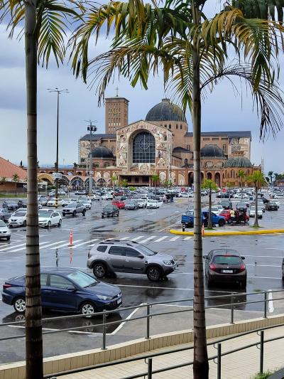 Romaria da Imagem Peregrina de Laranjeiras do Sul retorna de Aparecida com fé renovada e corações cheios de amor