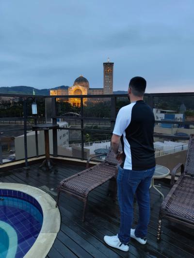 Romaria da Imagem Peregrina de Laranjeiras do Sul retorna de Aparecida com fé renovada e corações cheios de amor