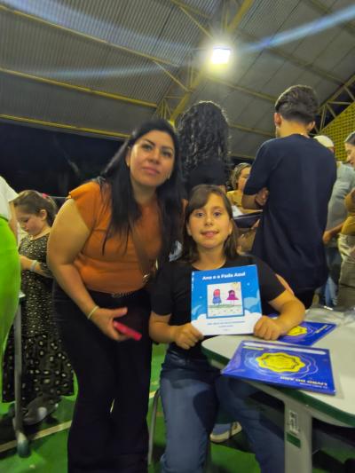 LS: Noite de Autógrafos encanta na Escola Municipal Aluísio Maier