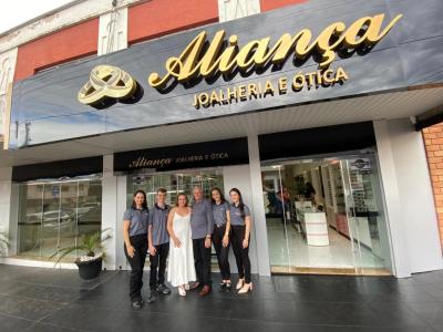 Aliança Joalheria e Ótica inaugura novo espaço em Laranjeiras do Sul 