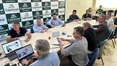 Cooperativas alinham estratégias para reestruturação de Rio Bonito do Iguaçu