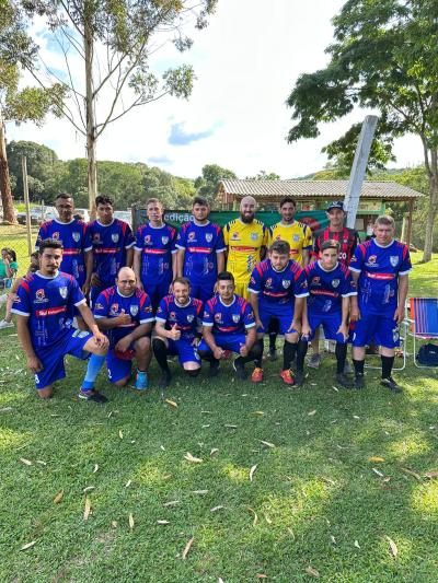 Duas partidas abriram neste domingo, 30/12, o Campeonato de Futebol Sete do Recanto Esportivo 