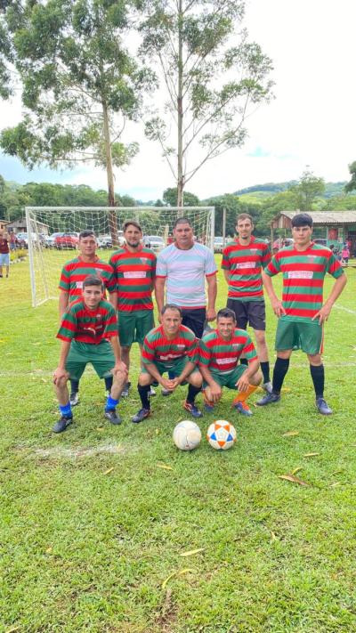 Semana de muitos jogos no Campeonato de Futebol Sete do Recanto Esportivo 