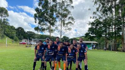 Semana de muitos jogos no Campeonato de Futebol Sete do Recanto Esportivo 